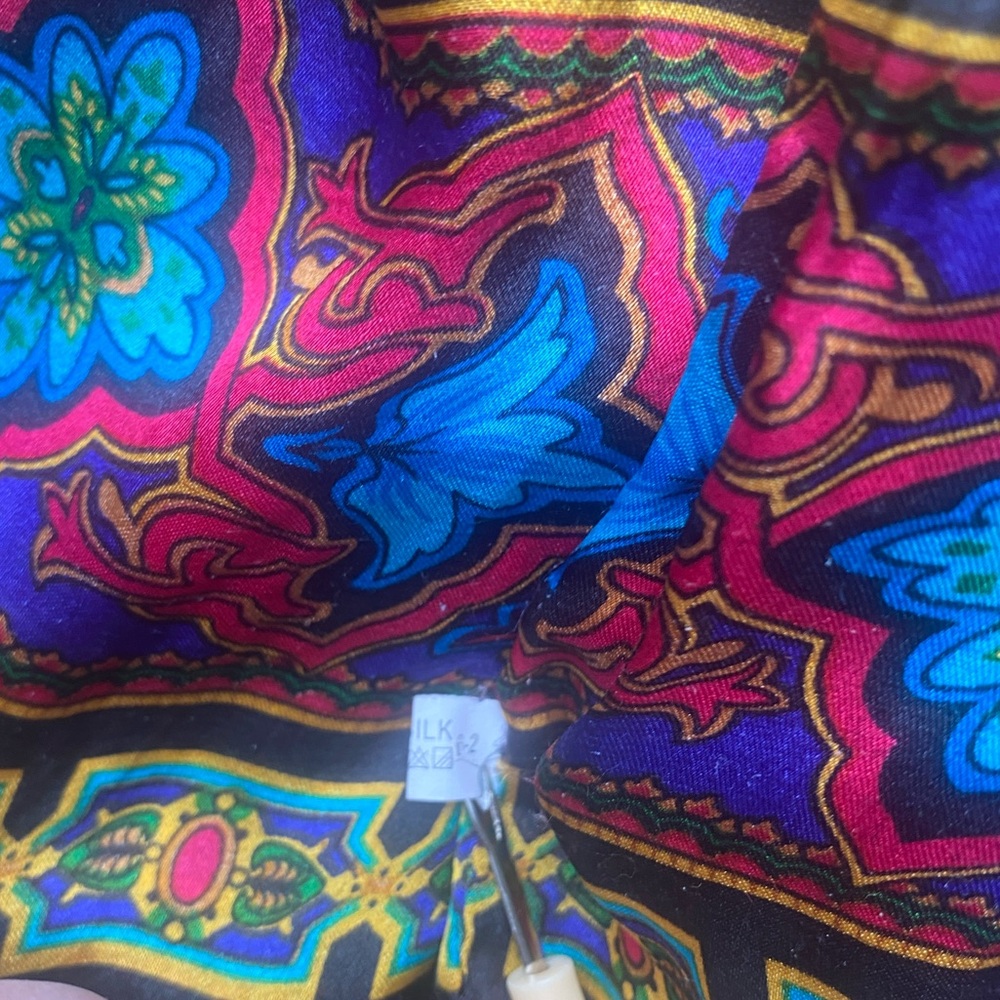 100% Silk Long Scarf Colorful Floral & Jewel Print Double Sided With Fringe EUC - Picture 3 of 7